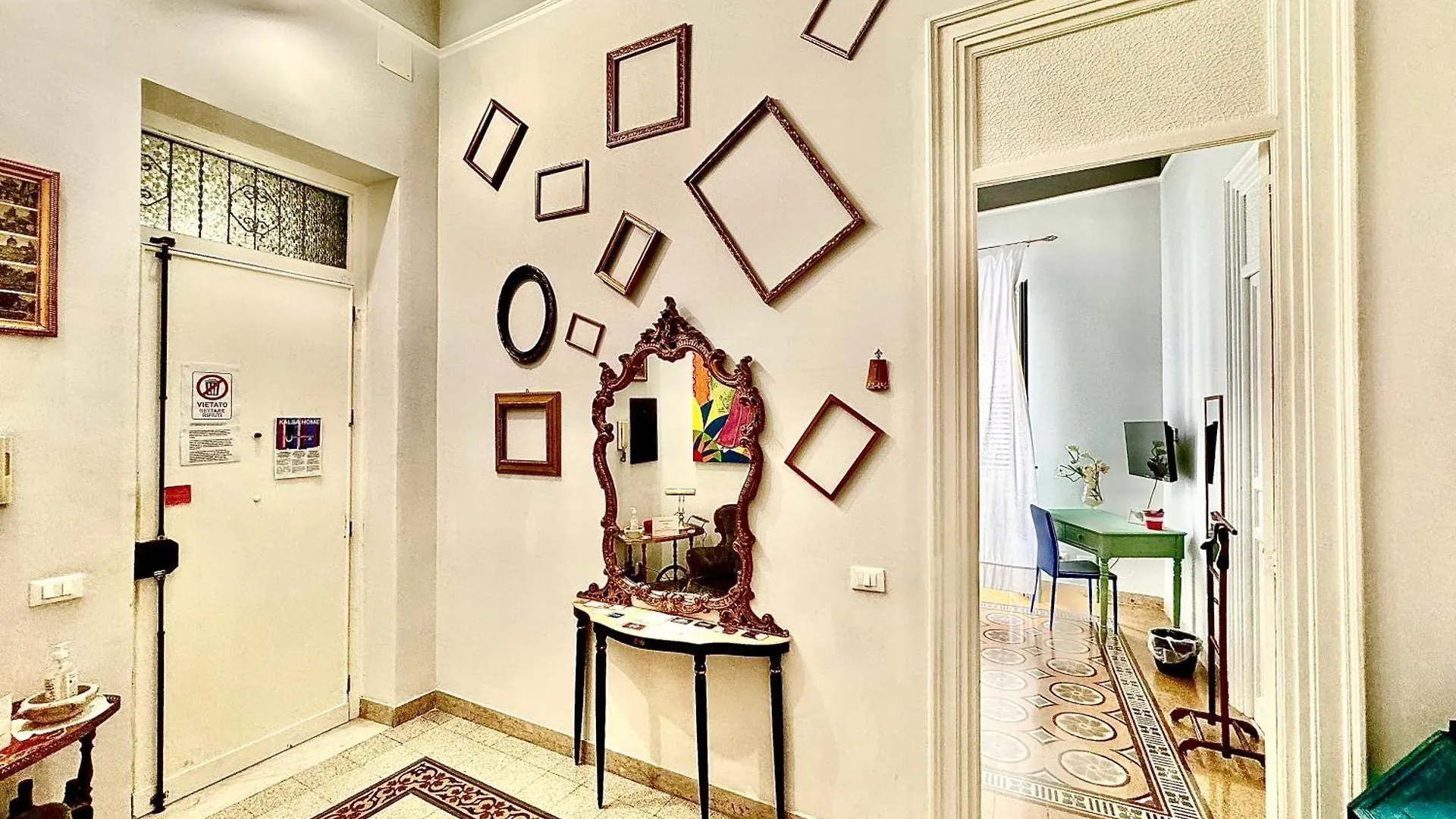 Kalsa Home Palermo 2*,  Italy