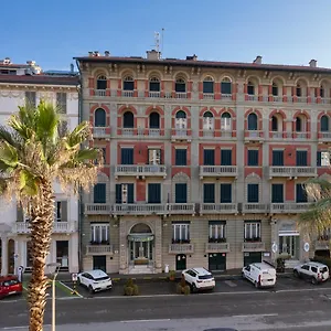 Hotel Esplanade